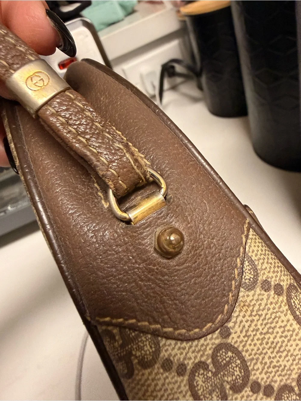 Gucci Gold-Tone Logo Plate on Dark Brown Leather